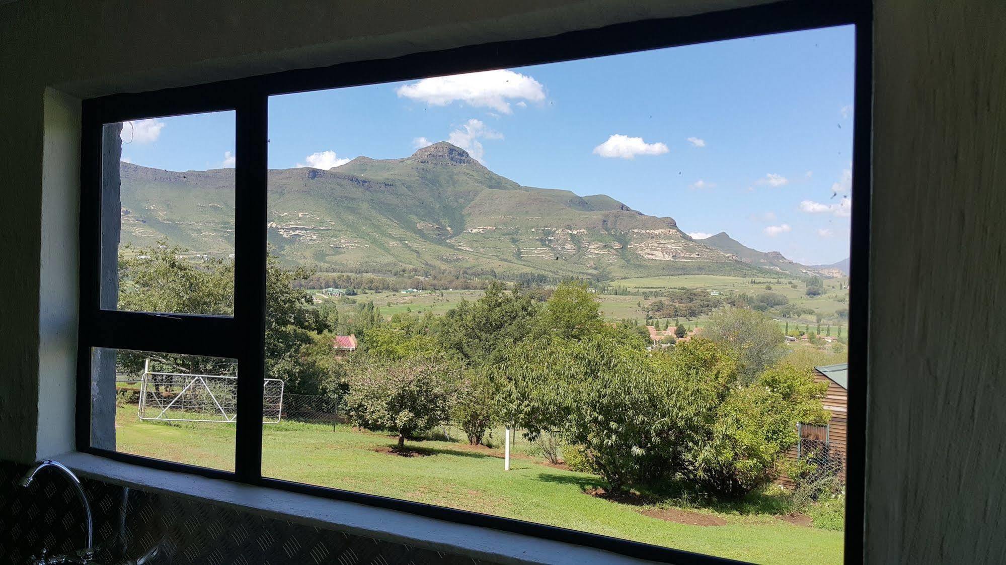 Golden View Luxury Self Catering Βίλα Clarens Εξωτερικό φωτογραφία